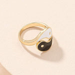 Yin Yang Minimalist Ring - Vignette | Yin Yang Paradise
