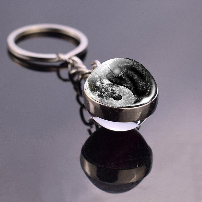 yin yang keychain moon