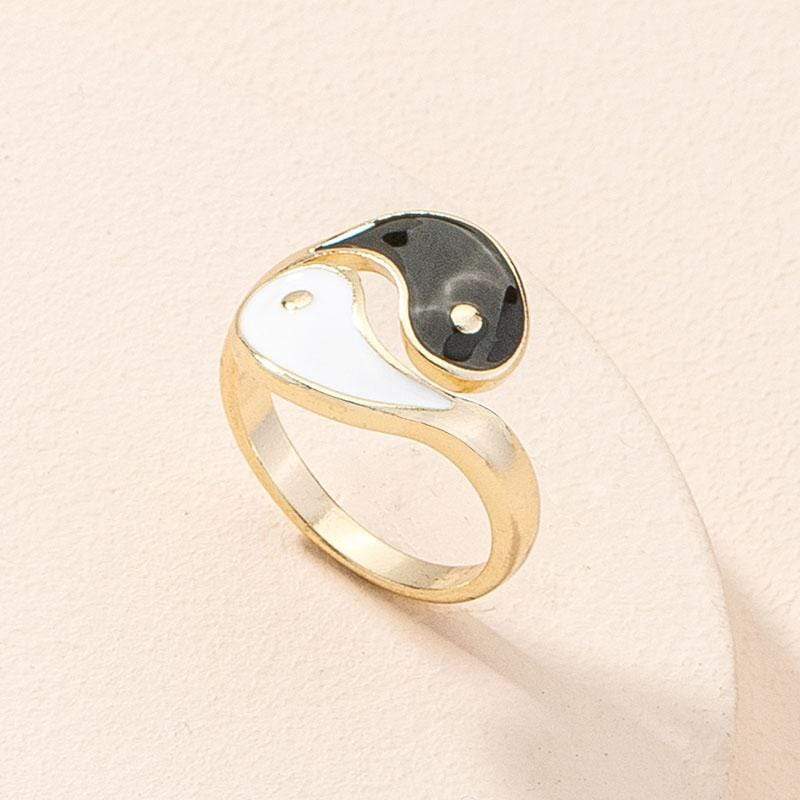 women yin yang ring