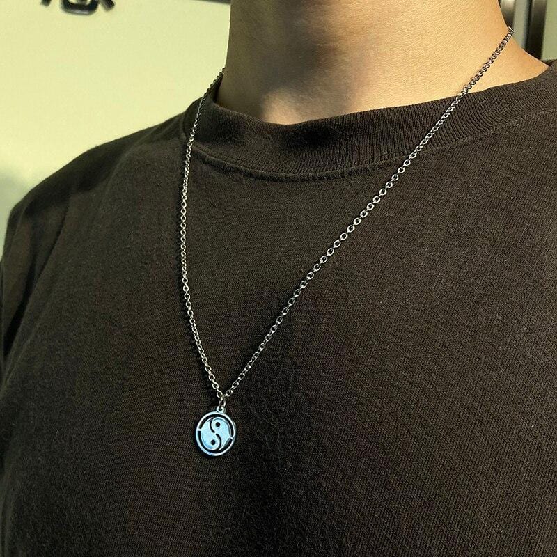 yin yang pendant meaning