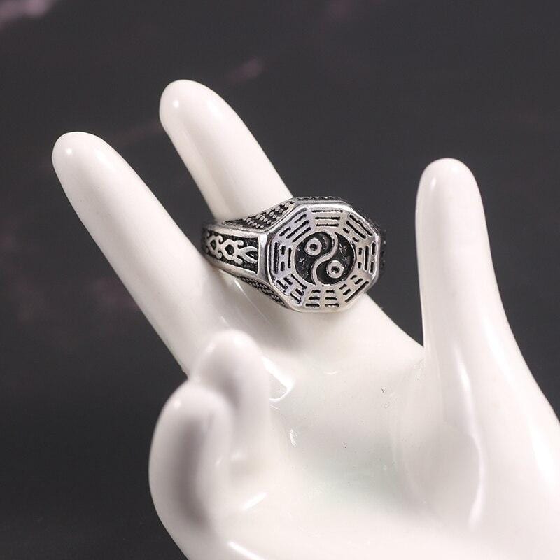 bagua mantra ring