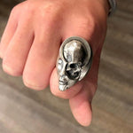skull ring finger